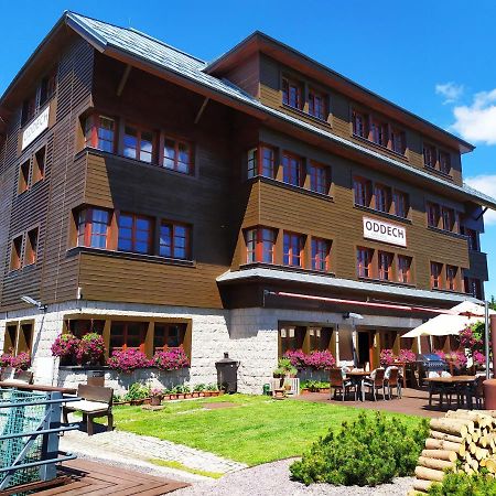 Hotel Oddech Pec pod Snezkou Exterior photo