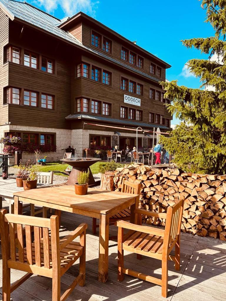 Hotel Oddech Pec pod Snezkou Exterior photo