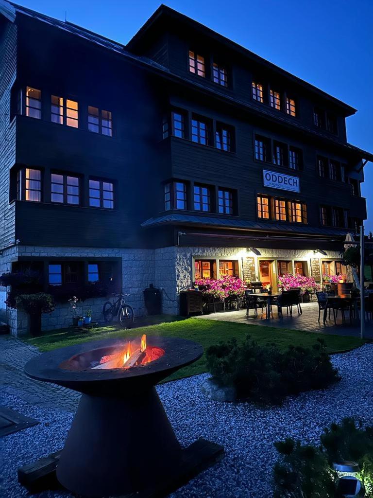 Hotel Oddech Pec pod Snezkou Exterior photo